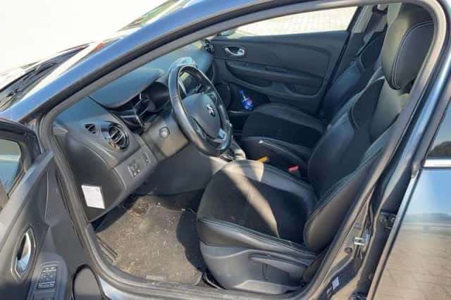 Renault Clio (2018) thumbnail 6