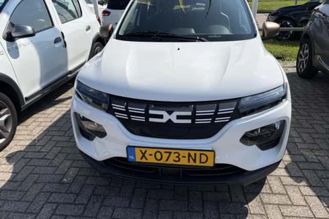 Dacia Spring (2024) thumbnail 6