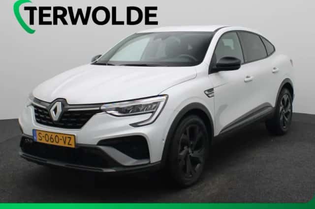 Renault Arkana (2023) thumbnail 1