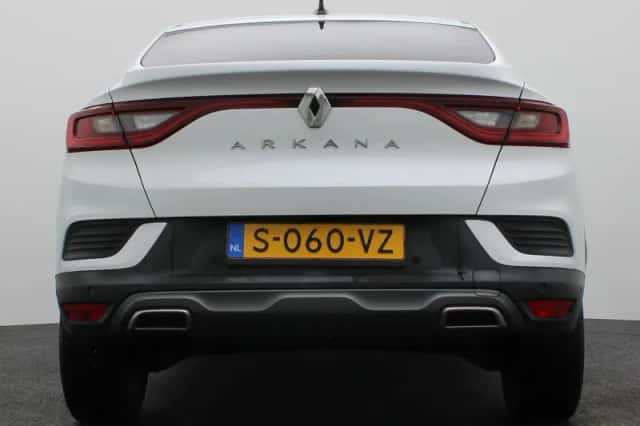 Renault Arkana (2023) thumbnail 4