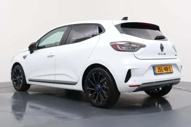 Renault Clio (2026) thumbnail 3