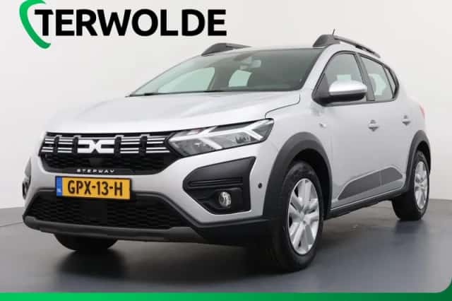 Dacia Sandero Stepway (2024) thumbnail 1