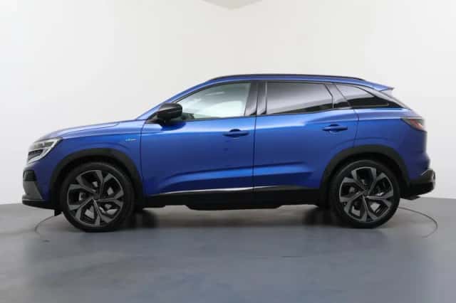 Renault Austral (2023) thumbnail 2