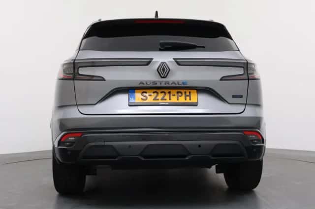 Renault Austral (2023) thumbnail 4