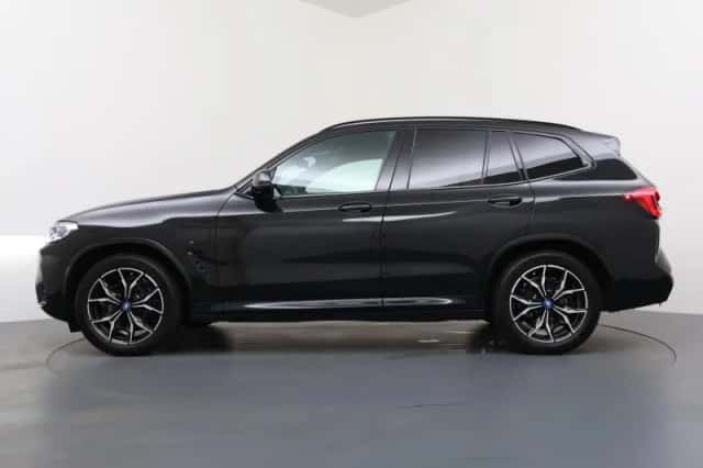 BMW X3 (2022) thumbnail 2