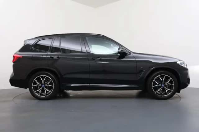 BMW X3 (2022) thumbnail 6