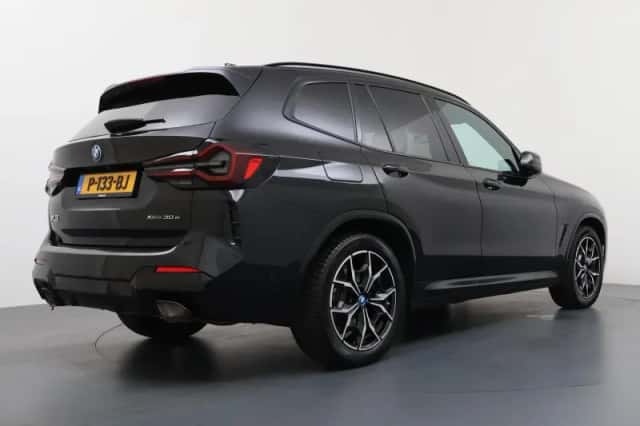 BMW X3 (2022) thumbnail 5