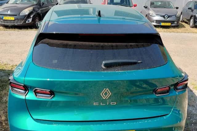Renault Clio (2026) thumbnail 4