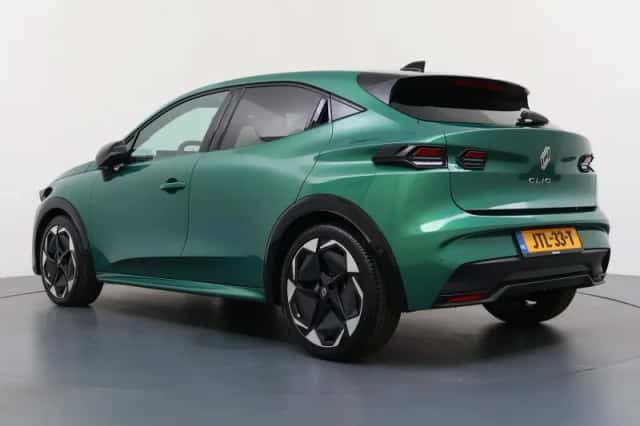 Renault Clio (2026) thumbnail 3
