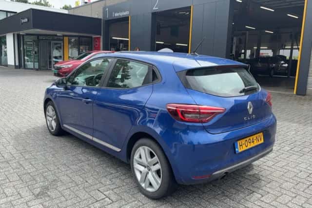 Renault Clio (2020) thumbnail 3