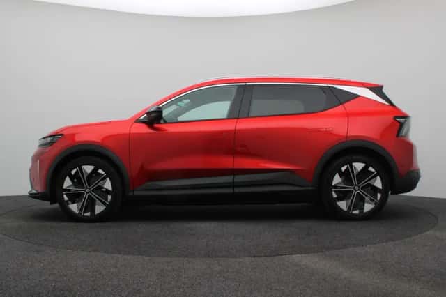 Renault Scénic (2025) thumbnail 2