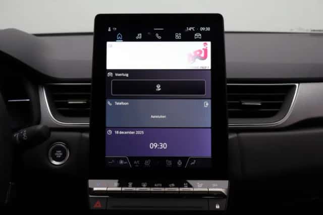 Renault Captur (2025) thumbnail 11