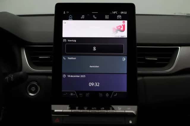 Renault Captur (2025) thumbnail 18