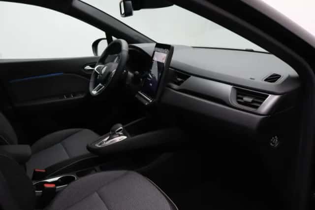 Renault Captur (2025) thumbnail 28