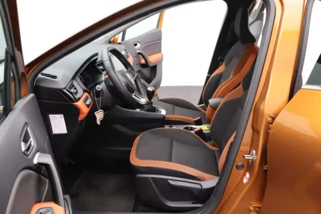 Renault Captur (2020) thumbnail 13