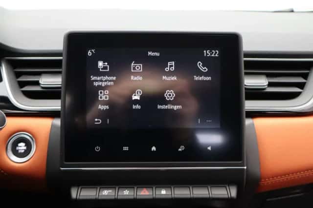 Renault Captur (2020) thumbnail 18