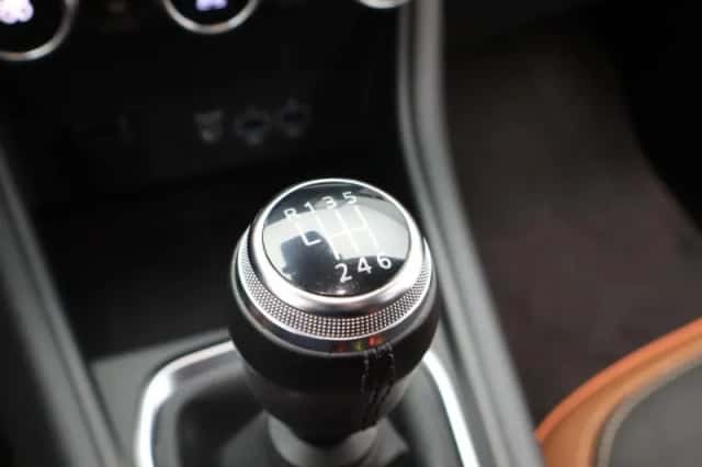 Renault Captur (2020) thumbnail 24