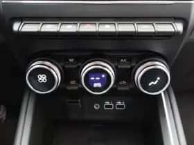 Renault Clio (2024) thumbnail 18