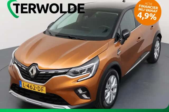 Renault Captur (2021) thumbnail 1