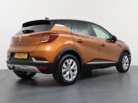 Renault Captur (2021) thumbnail 5