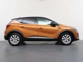 Renault Captur (2021) thumbnail 6