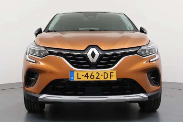 Renault Captur (2021) thumbnail 8