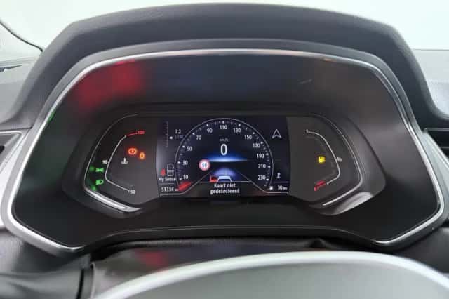 Renault Captur (2021) thumbnail 10