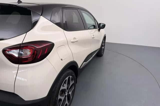 Renault Captur (2019) thumbnail 37