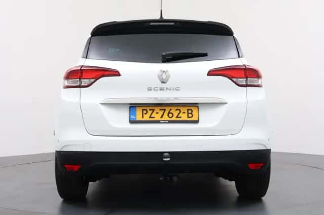 Renault Scénic (2017) thumbnail 4