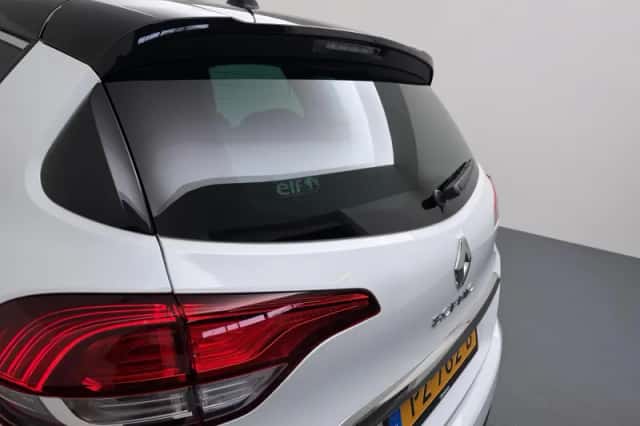Renault Scénic (2017) thumbnail 34