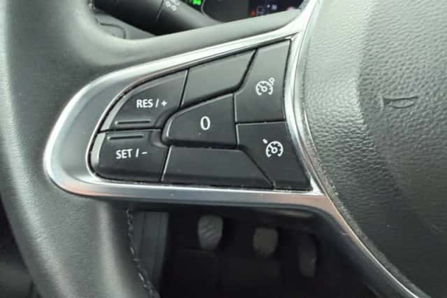 Renault Captur (2021) thumbnail 21