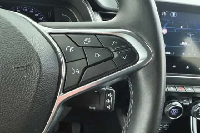 Renault Captur (2021) thumbnail 22