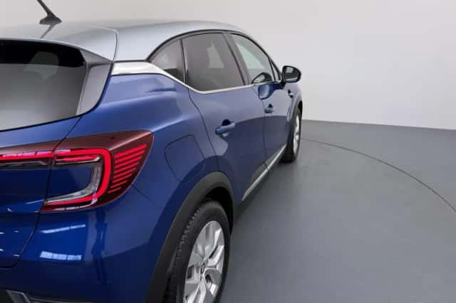 Renault Captur (2021) thumbnail 37