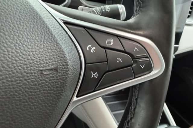 Renault Captur (2020) thumbnail 22