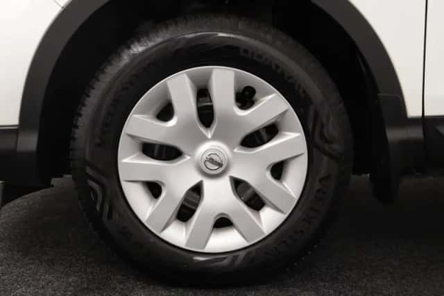 Nissan Qashqai (2018) thumbnail 11