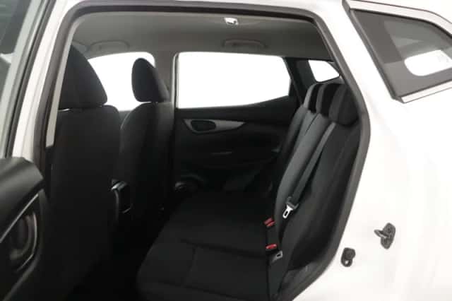 Nissan Qashqai (2018) thumbnail 18