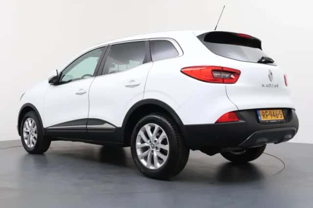 Renault Kadjar (2017) thumbnail 3