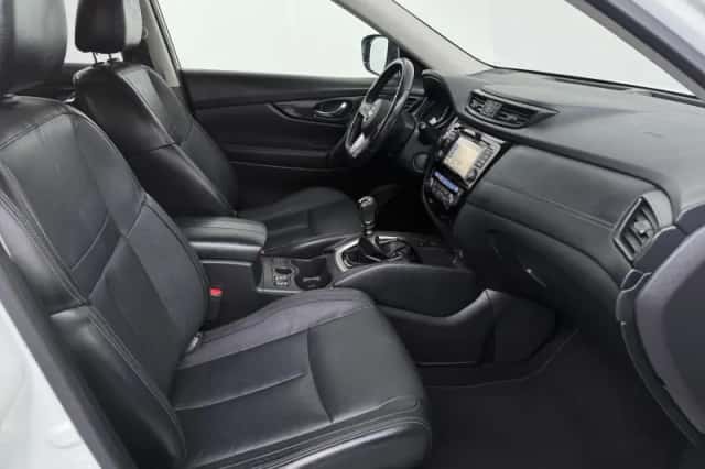 Nissan X-Trail (2018) thumbnail 29