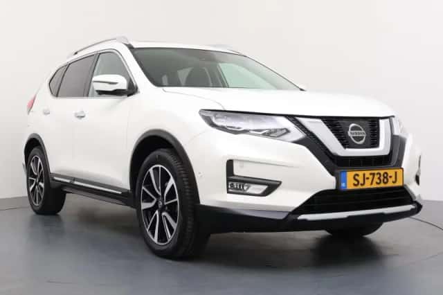 Nissan X-Trail (2018) thumbnail 7