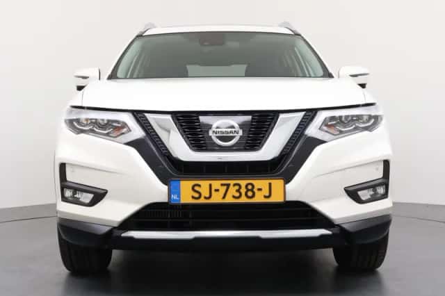 Nissan X-Trail (2018) thumbnail 8
