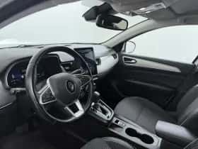 Renault Arkana (2022) thumbnail 25
