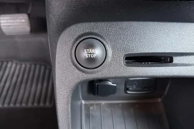 Renault Captur (2019) thumbnail 19