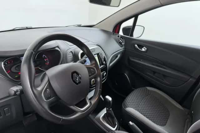Renault Captur (2019) thumbnail 25