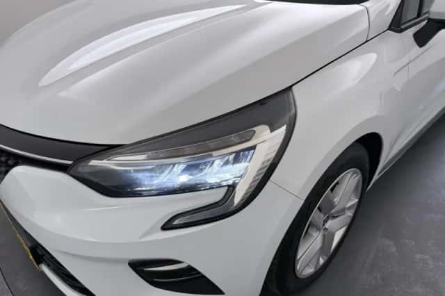 Renault Clio (2020) thumbnail 18