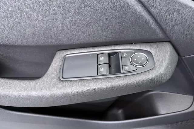 Renault Clio (2020) thumbnail 27
