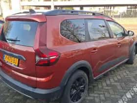 Dacia Jogger (2023) thumbnail 5