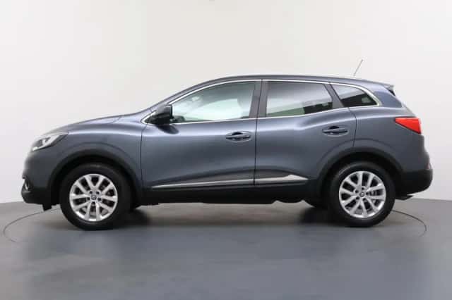 Renault Kadjar (2016) thumbnail 2
