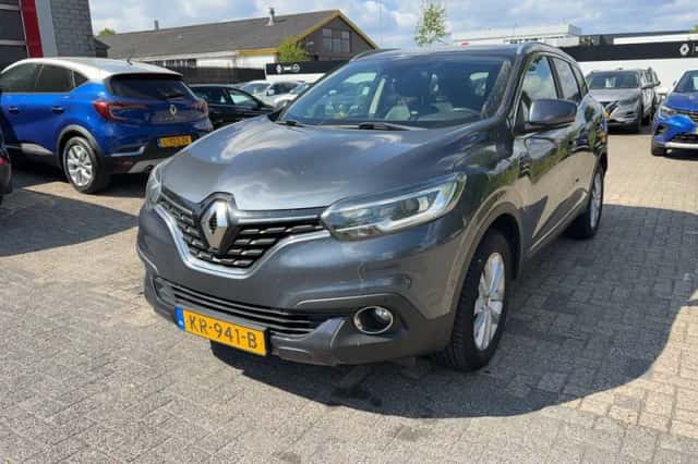 Renault Kadjar (2016) thumbnail 2
