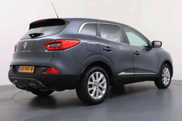 Renault Kadjar (2016) thumbnail 5