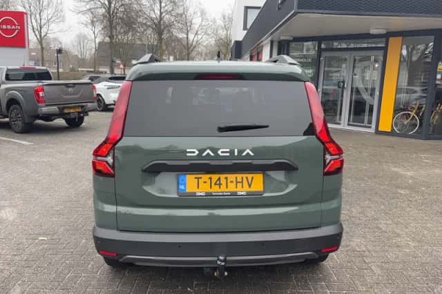 Dacia Jogger (2023) thumbnail 4